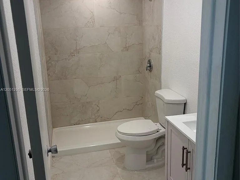6980 NW 186th St #3-525A — Photo 3
