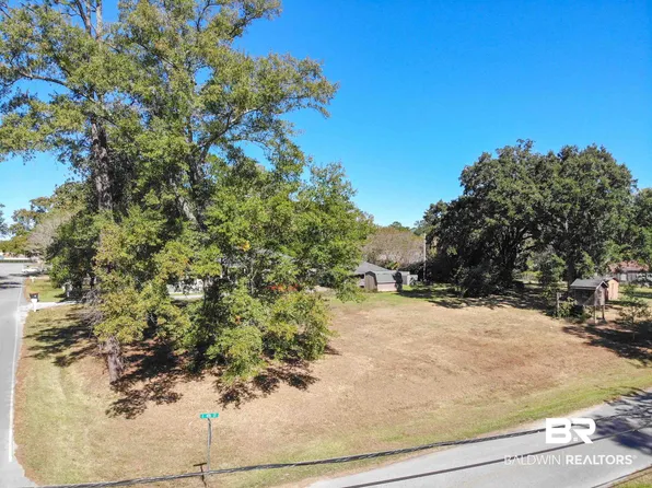 0 N White Ave, Bay Minette, AL 36507