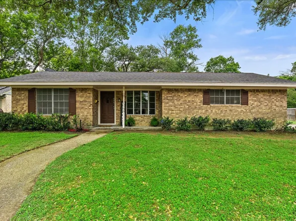 406 N 37th St, Corsicana, TX 75110