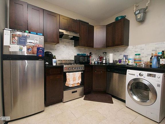 5th image of 338 E 65th St APT 4