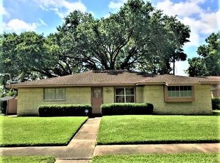 6203 Sheringham St, Houston, TX 77085