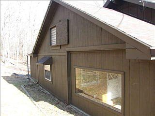 3rd image of 598 Winchester Dr