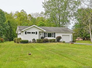 130 Ransom Rd, Lancaster, NY 14086