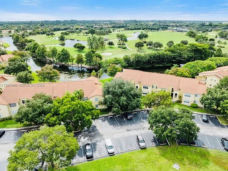 12620 Vista Isles Dr #1025 — Photo 3