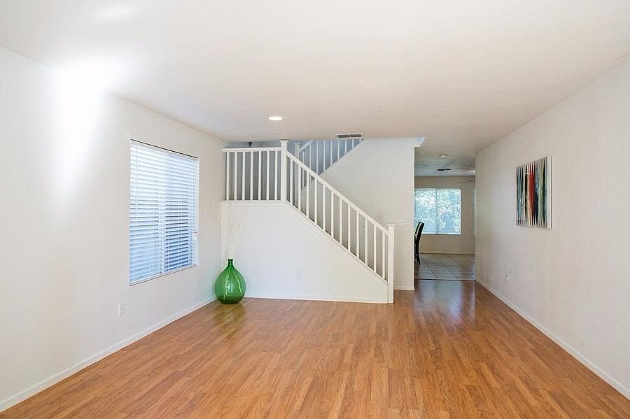 1st image of 3533 W River Dr