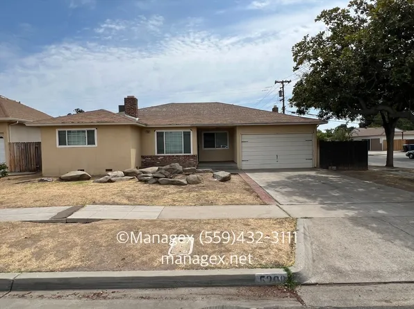 5208 N Angus St, Fresno, CA 93710
