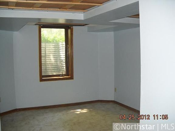 3rd image of 677 York Ave