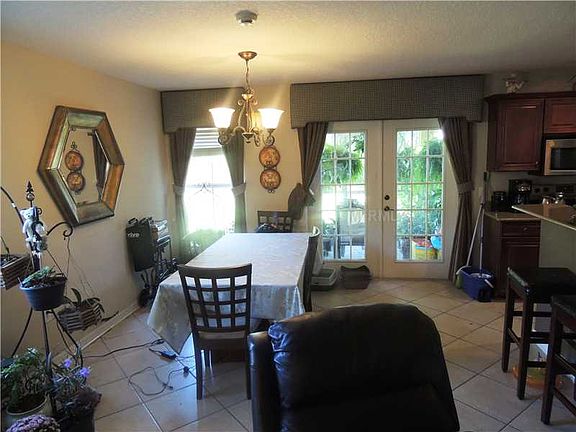 5th image of 10810 Great Carlisle Ct