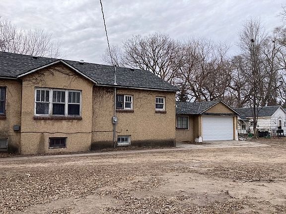 5th image of 3802 E Seedling Mile Rd