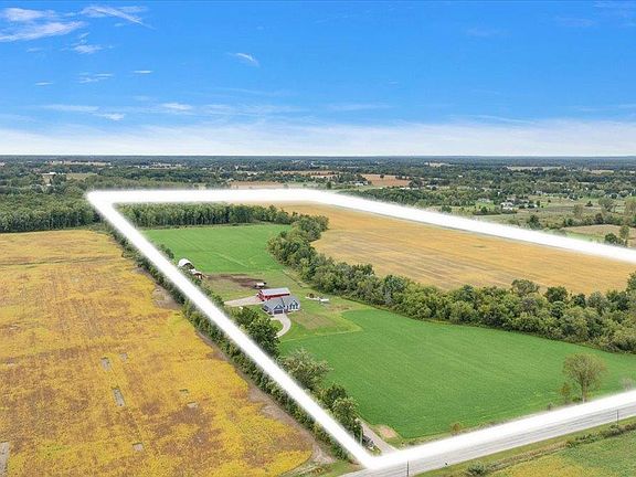 3rd image of 13847 Belle River Rd