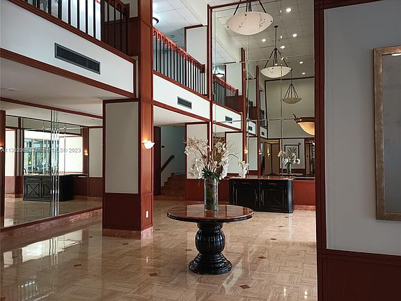 5th image of 2851 NE 183rd St APT 1712E