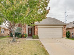 11924 Gold Creek Dr E, Fort Worth, TX 76244