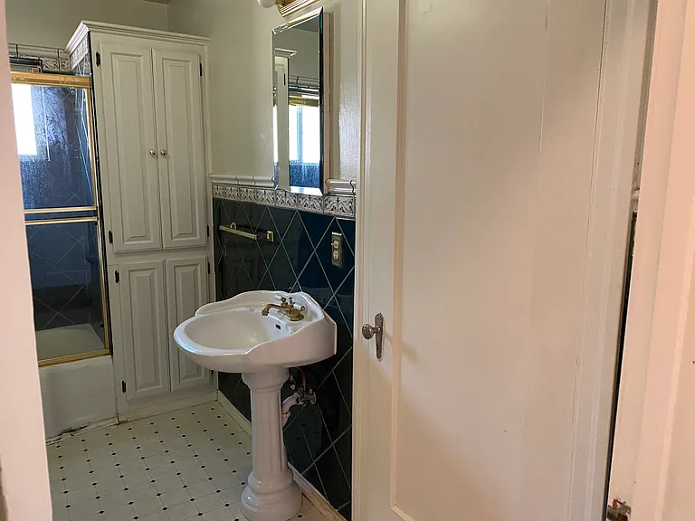 945 Rio St — Photo 27