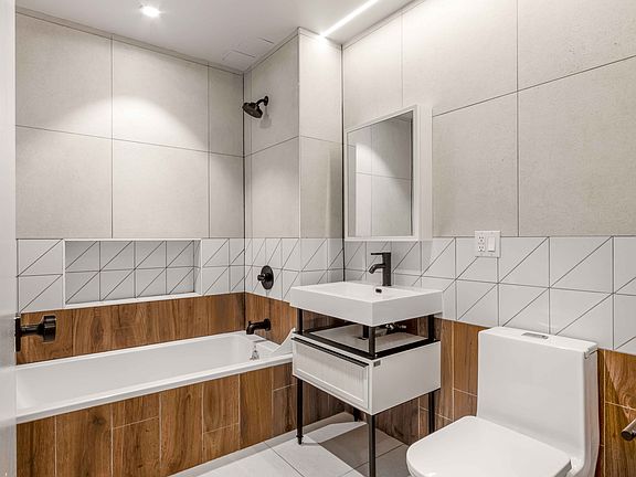 5th image of 60 W 125th St #1307A