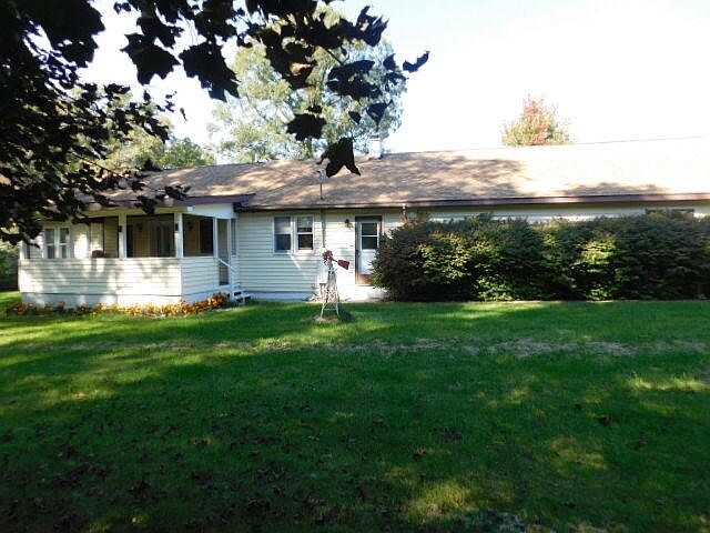 1st image of 2694 E Holton Whitehall Rd