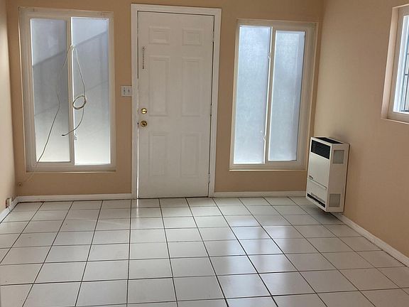 2nd image of 631 N Benton Way #1/2
