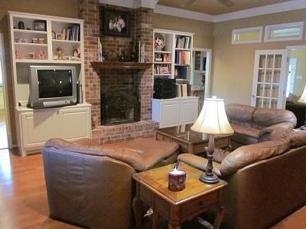4th image of 4608 Shoal Creek Dr