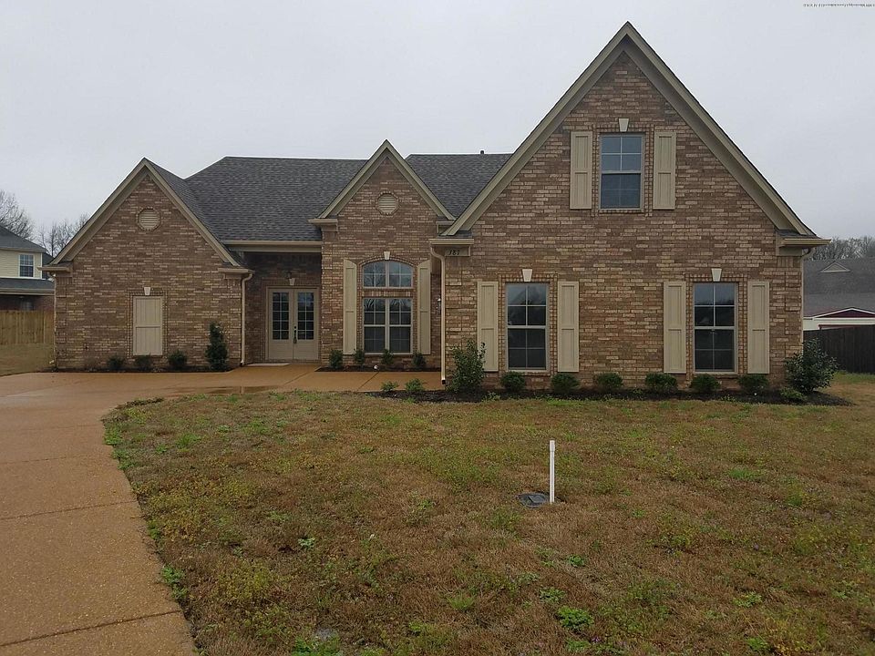 1st image of 387 Landon Cove Dr