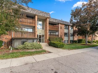 1235 S Maple Rd APT 302, Ann Arbor, MI 48103