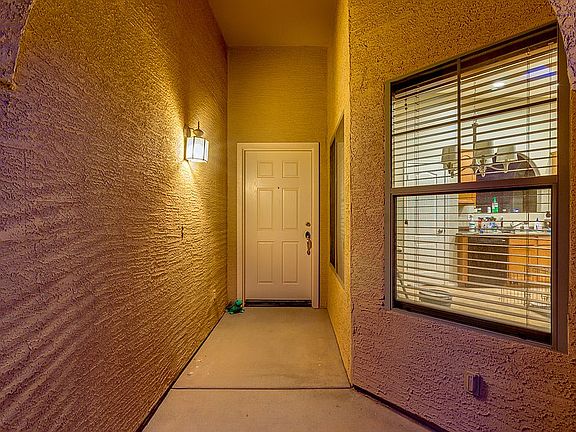 4th image of 4100 E Stratford Pl