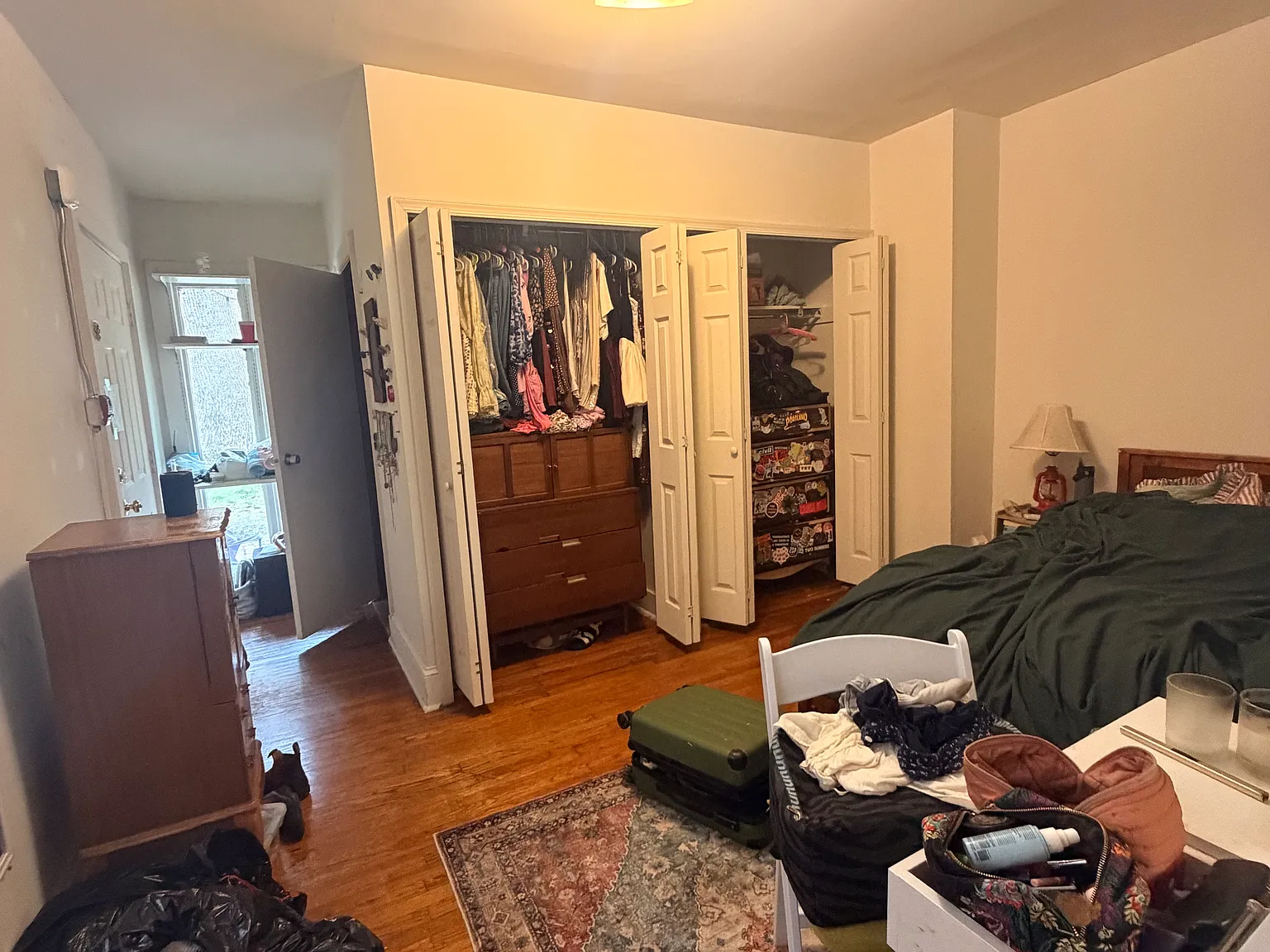 1 bed, $1,200 — Photo 2