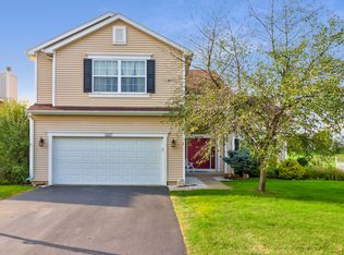 1157 Heavens Gate, Lake In The Hills, IL 60156