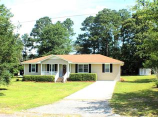 1814 Hawk Hill Dr, Hartsville, SC 29550