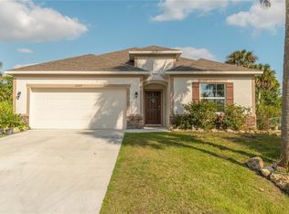 18207 Burkholder Cir, Port Charlotte, FL 33948