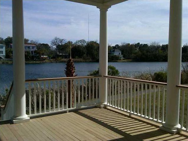 2nd image of 1775 Eastridge Dr