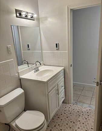 5th image of 34 Salem End Rd APT 9B