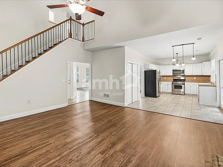 4180 Glenaire Way NW — Photo 7