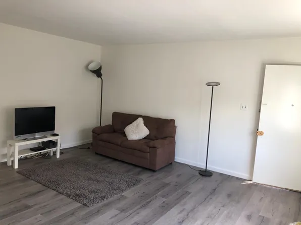 3735 S Sepulveda Blvd #4, Los Angeles, CA 90034