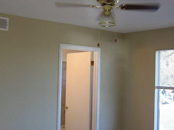 5th image of 99B Harrier Ave