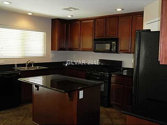 4th image of 5632 Granville Lake St