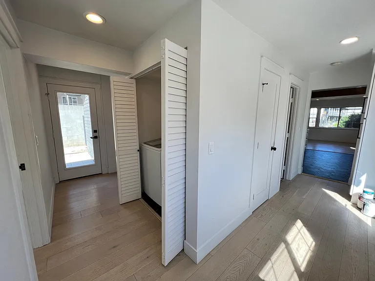 4336 Toland Way — Photo 22