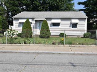 68 Maryland Ave, Pawtucket, RI 02860