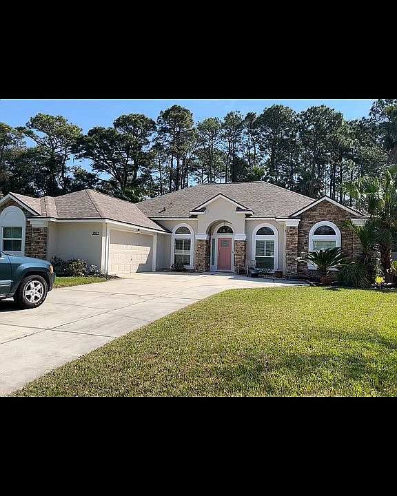 1st image of 3052 Persimmon Cir E