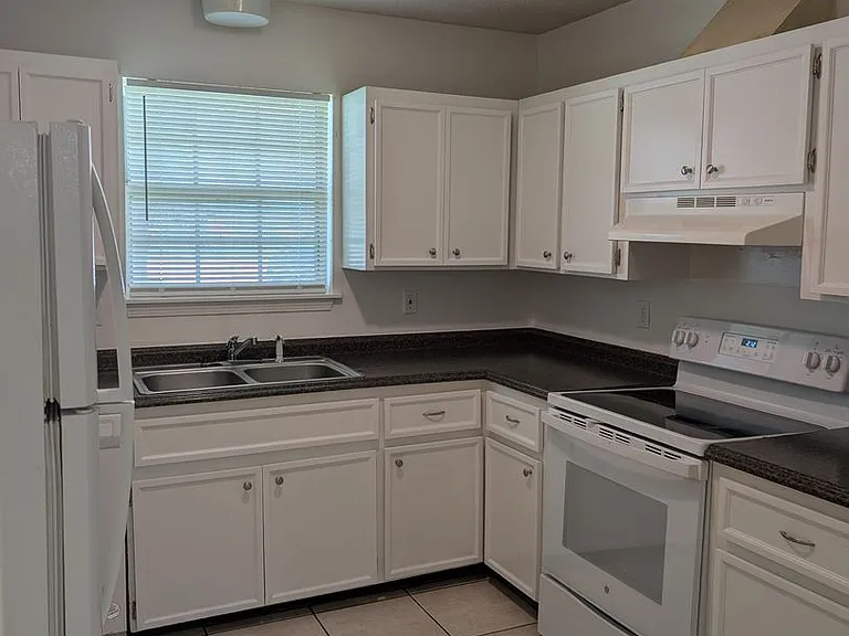 2438 Atlas Rd — Photo 7