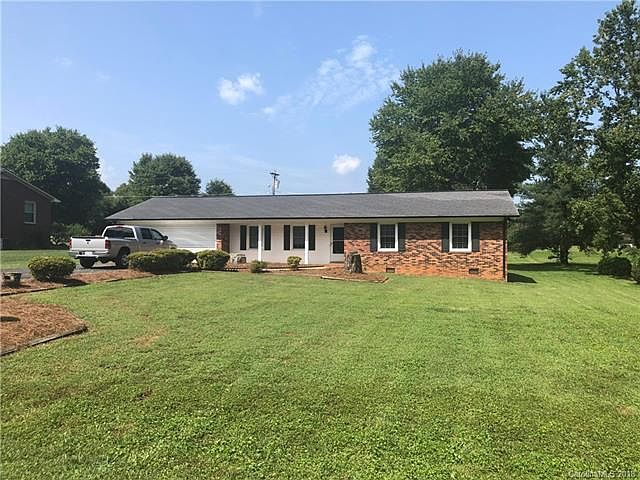1st image of 133 W Meadowview Dr