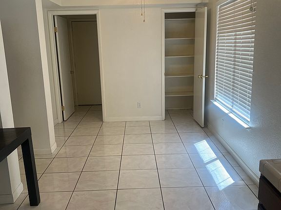 4th image of 1554 Laurel Oak Dr