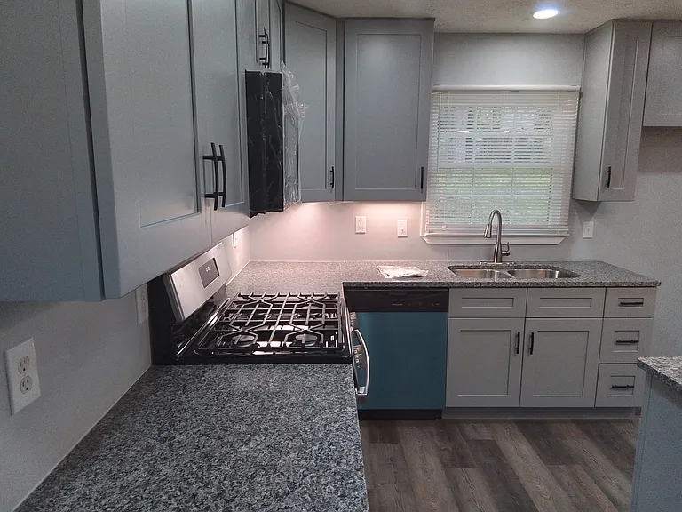 4055 Chedworth Way — Photo 5