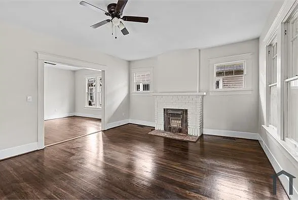 3 bed, $1,250 — Photo 2