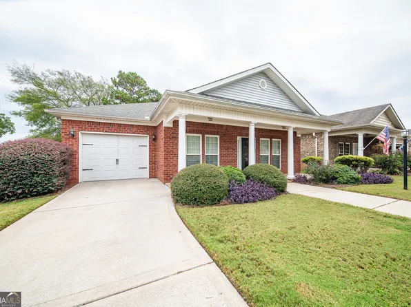 236 Cottage Cir, Byron, GA 31008