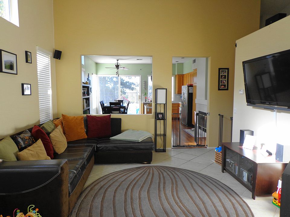 Light Open Livingroom