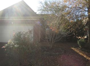 9709 Kiwi Cv, Arlington, TN 38002