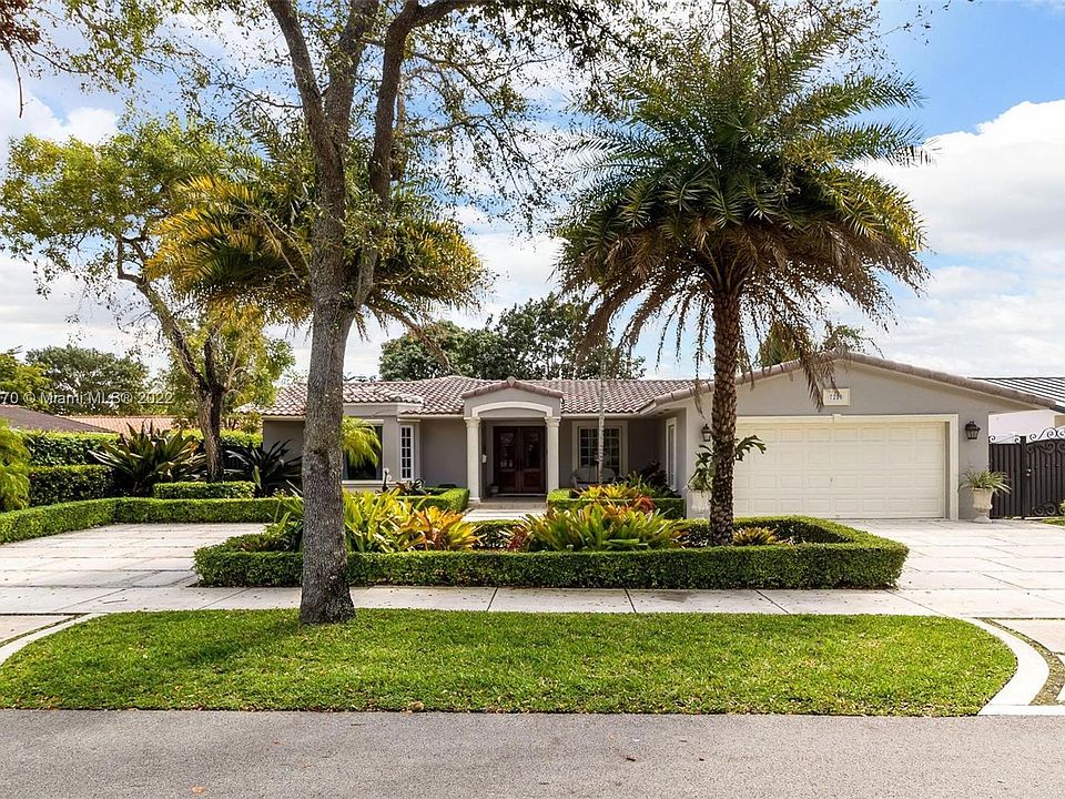 1st image of 7220 Poinciana Ct