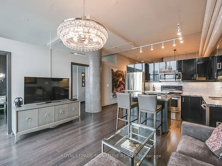 2 Fieldway Rd #1113 — Photo 1