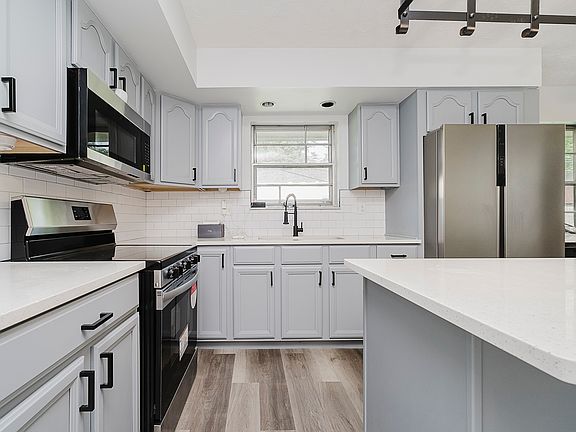 5th image of 4126 S Gerrard Dr