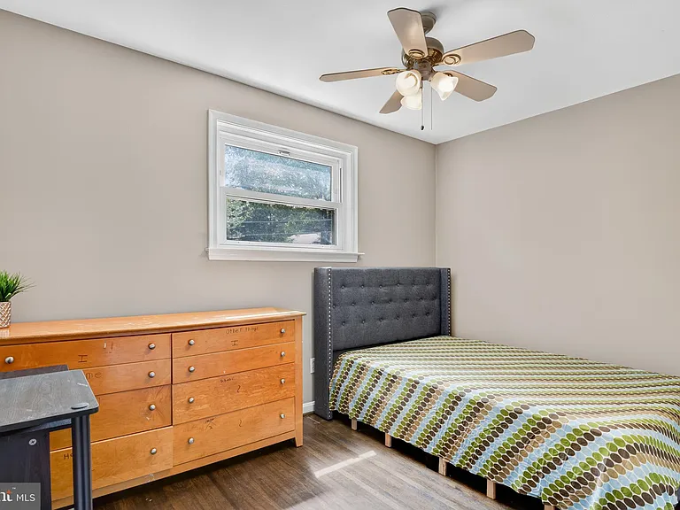 7708 Viceroy St — Photo 28