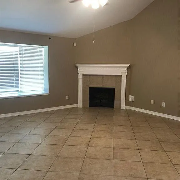 3226 Ivory Pointe Dr — Photo 4